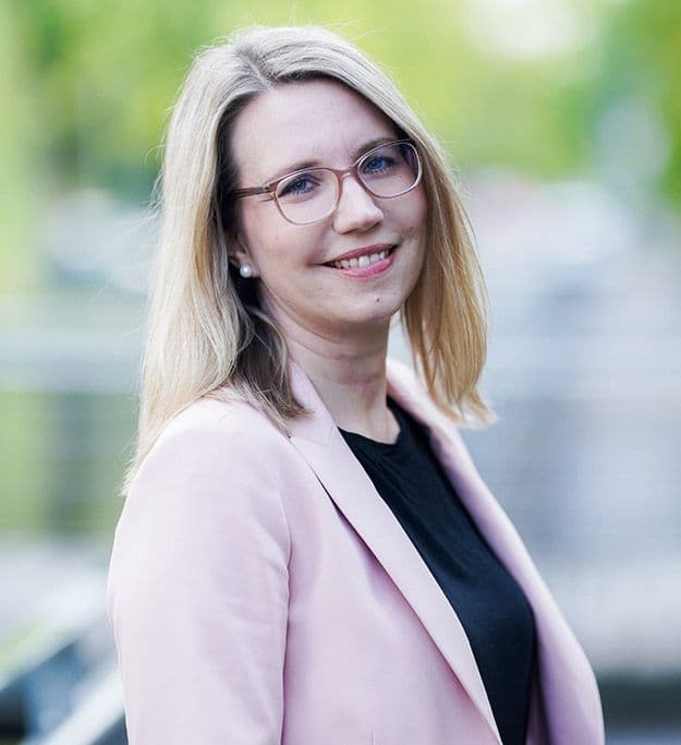 Dr. Eva Stüber