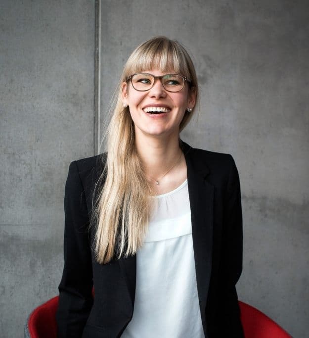 Eva Asselmann