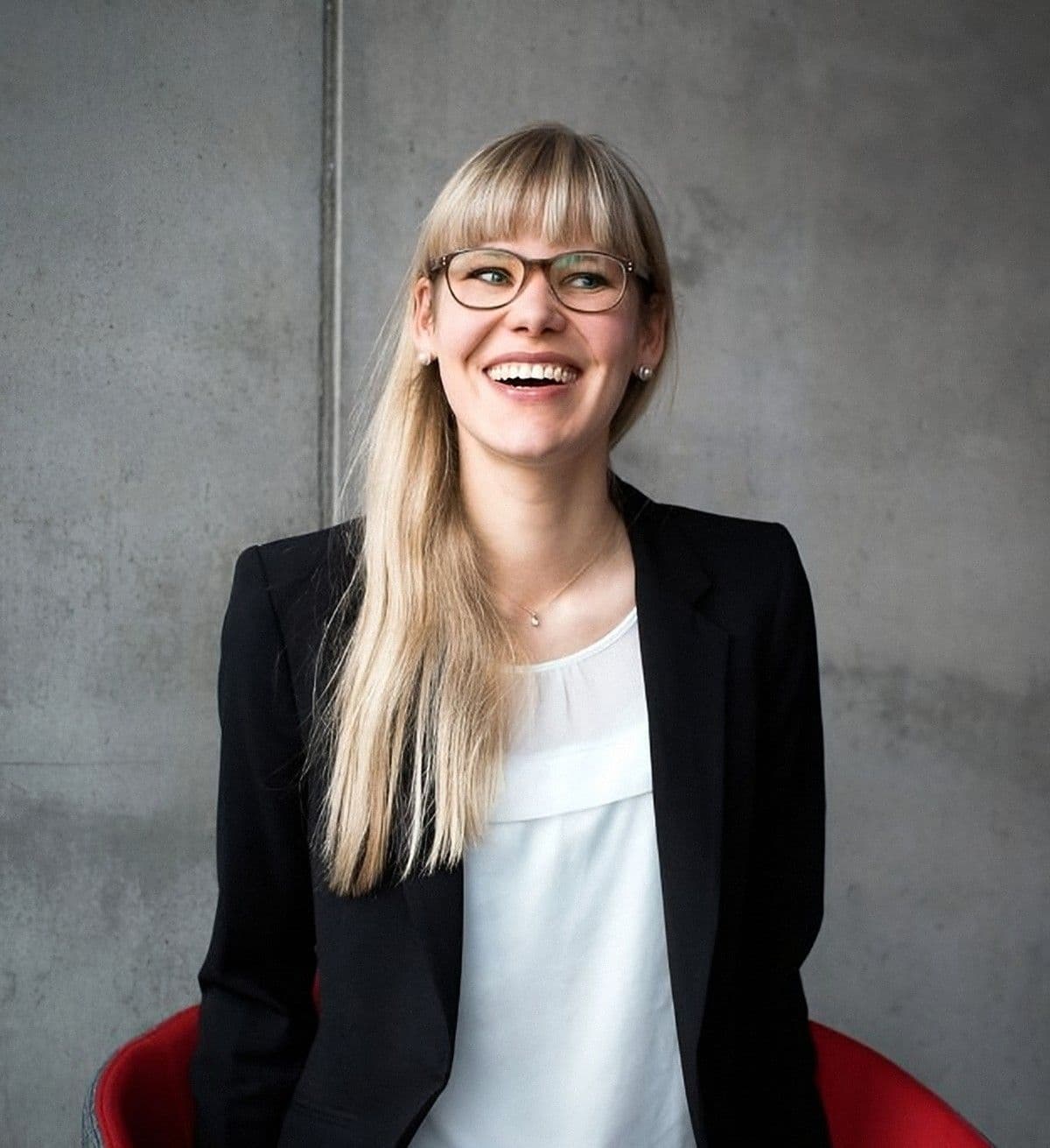 Eva Asselmann
